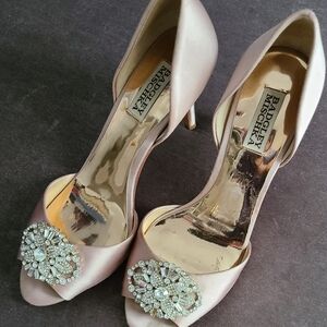 Bradgley Mischka designer satin jeweled shoes